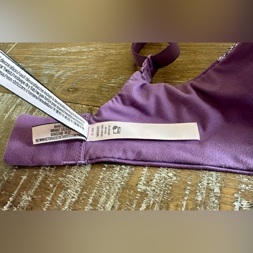 Victoria’s Secret Line Perfect Coverage Bra, Size 36DDD, NEW! - Picture 9 of 9